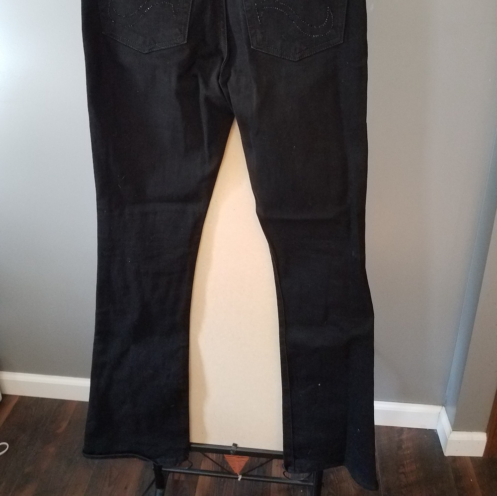 Jeans - Picture 2 of 4